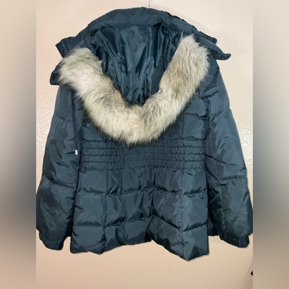 Juicy Couture Puffy Coat - Picture 6 of 10